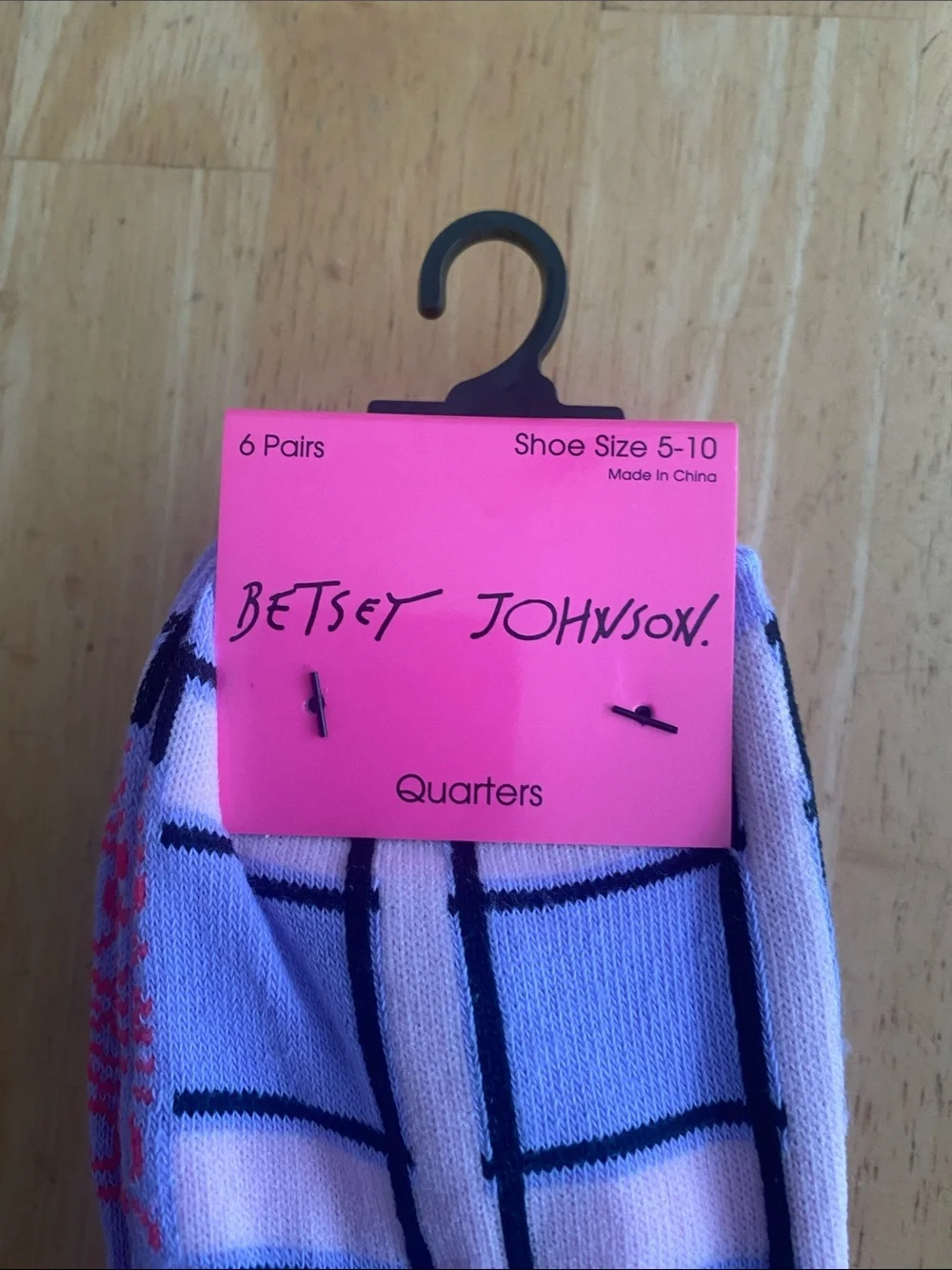 Betsey Johnson set of 6 quarter socks solids and patterns shoe size 5-10 NWT
